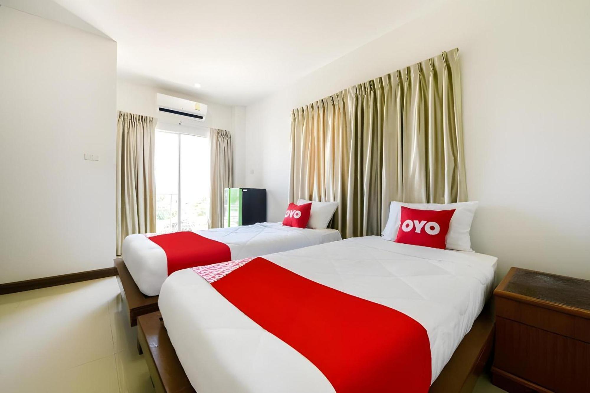 Oyo 350 Mae Saeng Place Si Racha Buitenkant foto